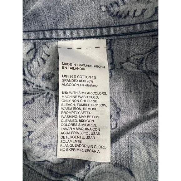 Chico's No Iron Button Front Shirt Autumn Whisps Tunic Size 4 US 20 NWT Blue - Picture 6 of 9